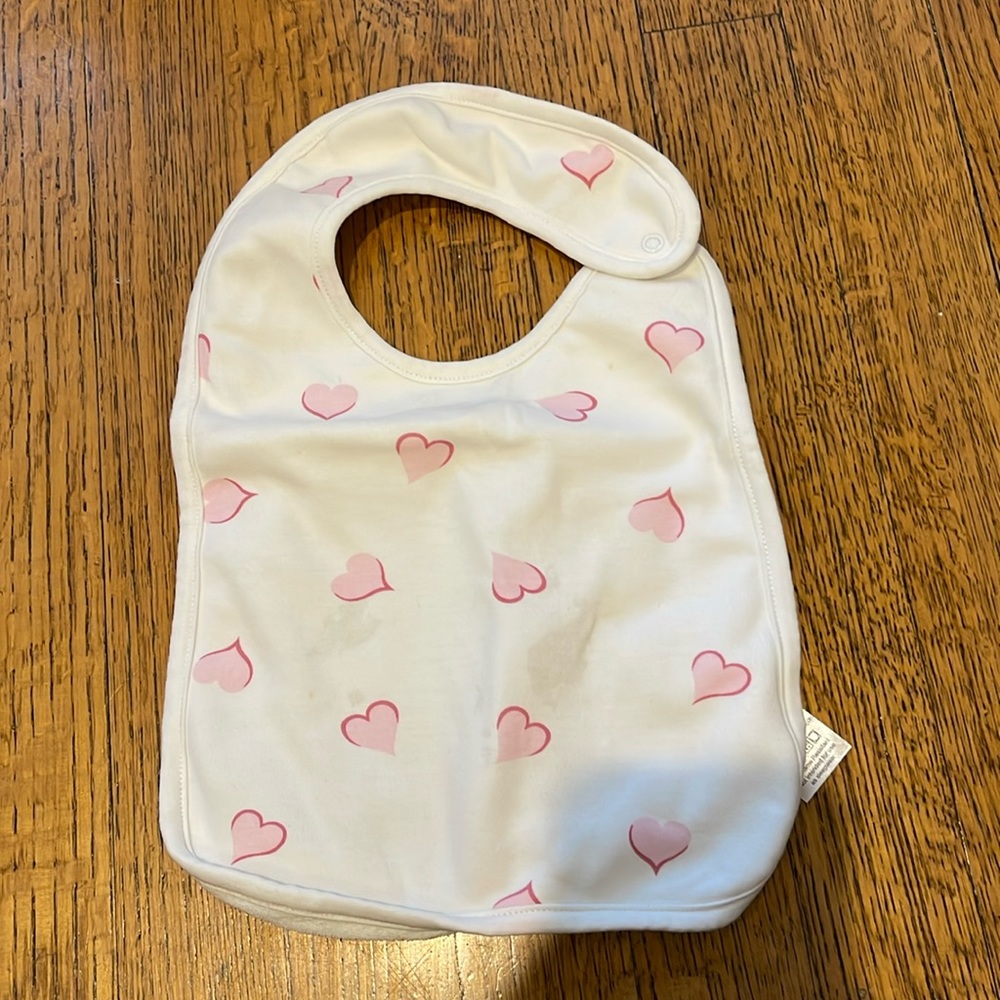 Nella Pima Bib